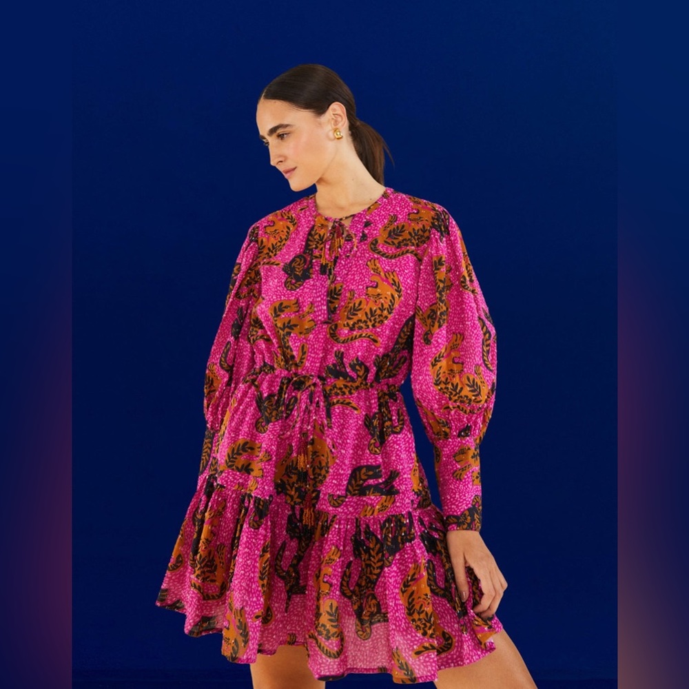 FARM RIO Wild Leopards Pink Long Sleeve Mini Dress